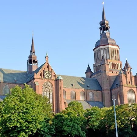 Ferienhaus Am Sund Altefähr Esterno foto